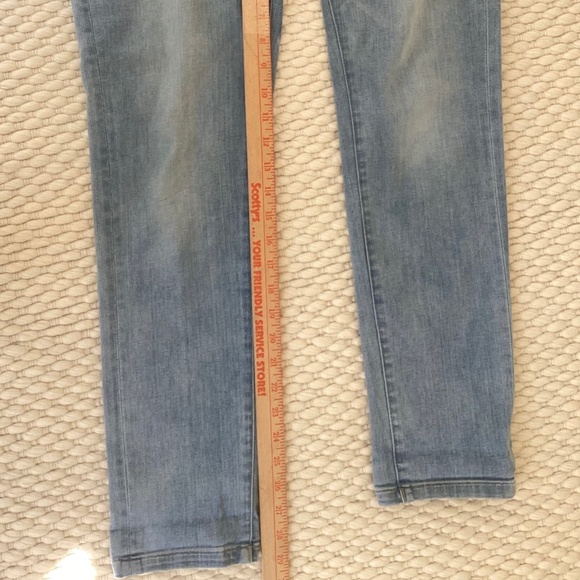 DL1961 Riley Boyfriend Women’s 25 Blue Straight Light Wash Riverside Stretch Low - Picture 8 of 9